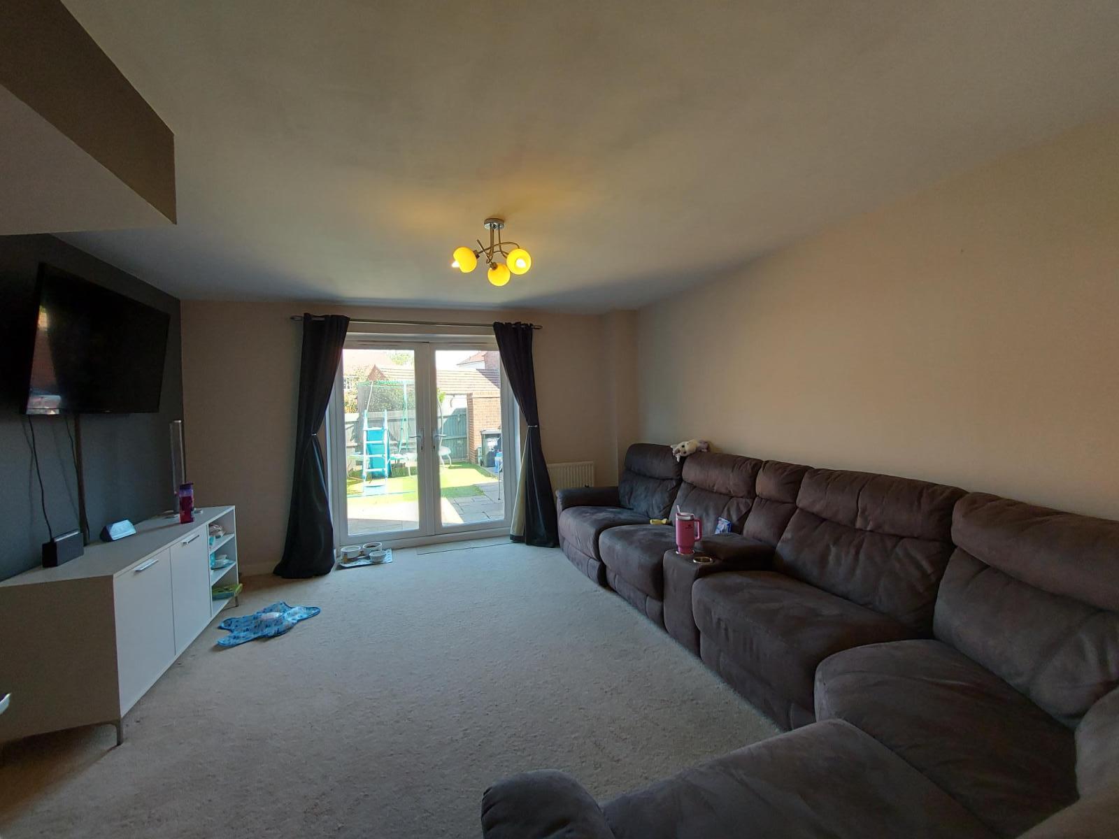House Rastrick Close in Tasley