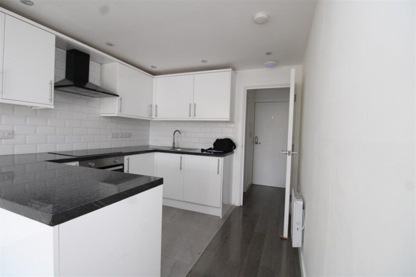 Flat Padholme Road in Peterborough