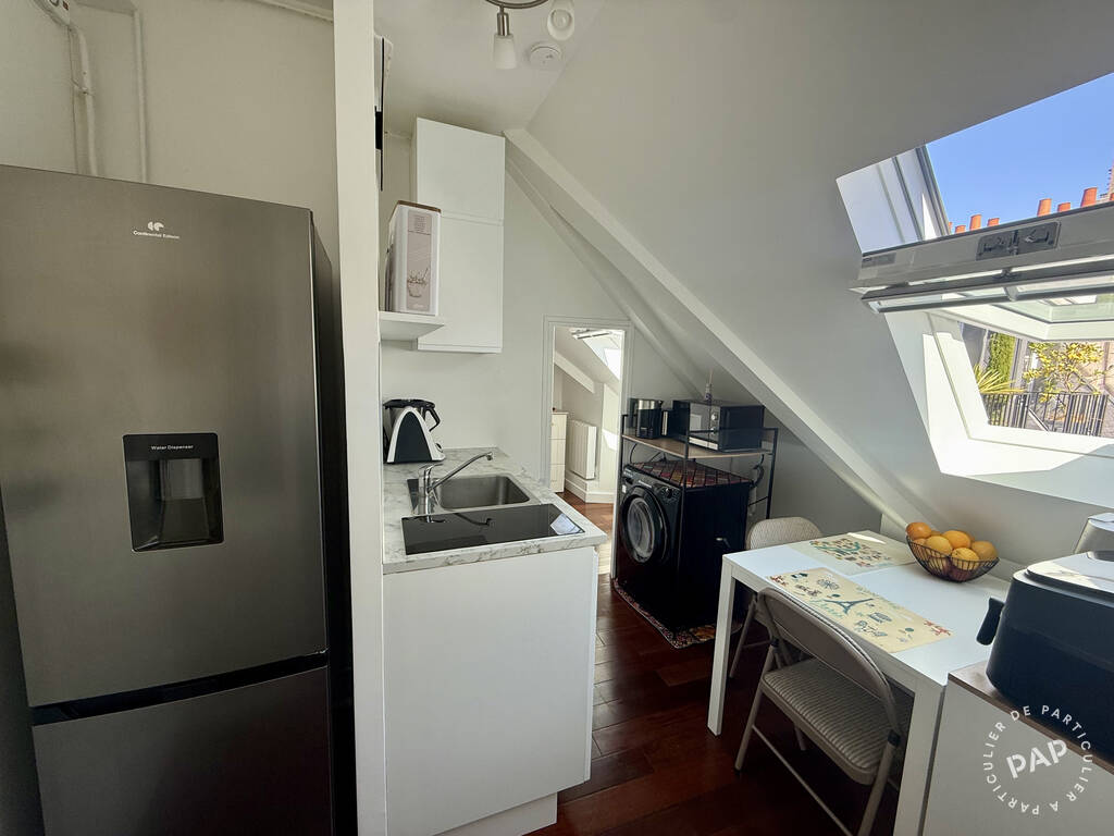 Appartement Rue de Marignan à Paris