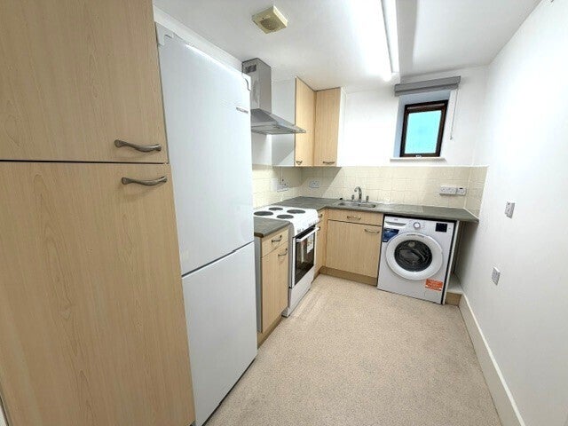 Flat Wimborne Road in Bournemouth