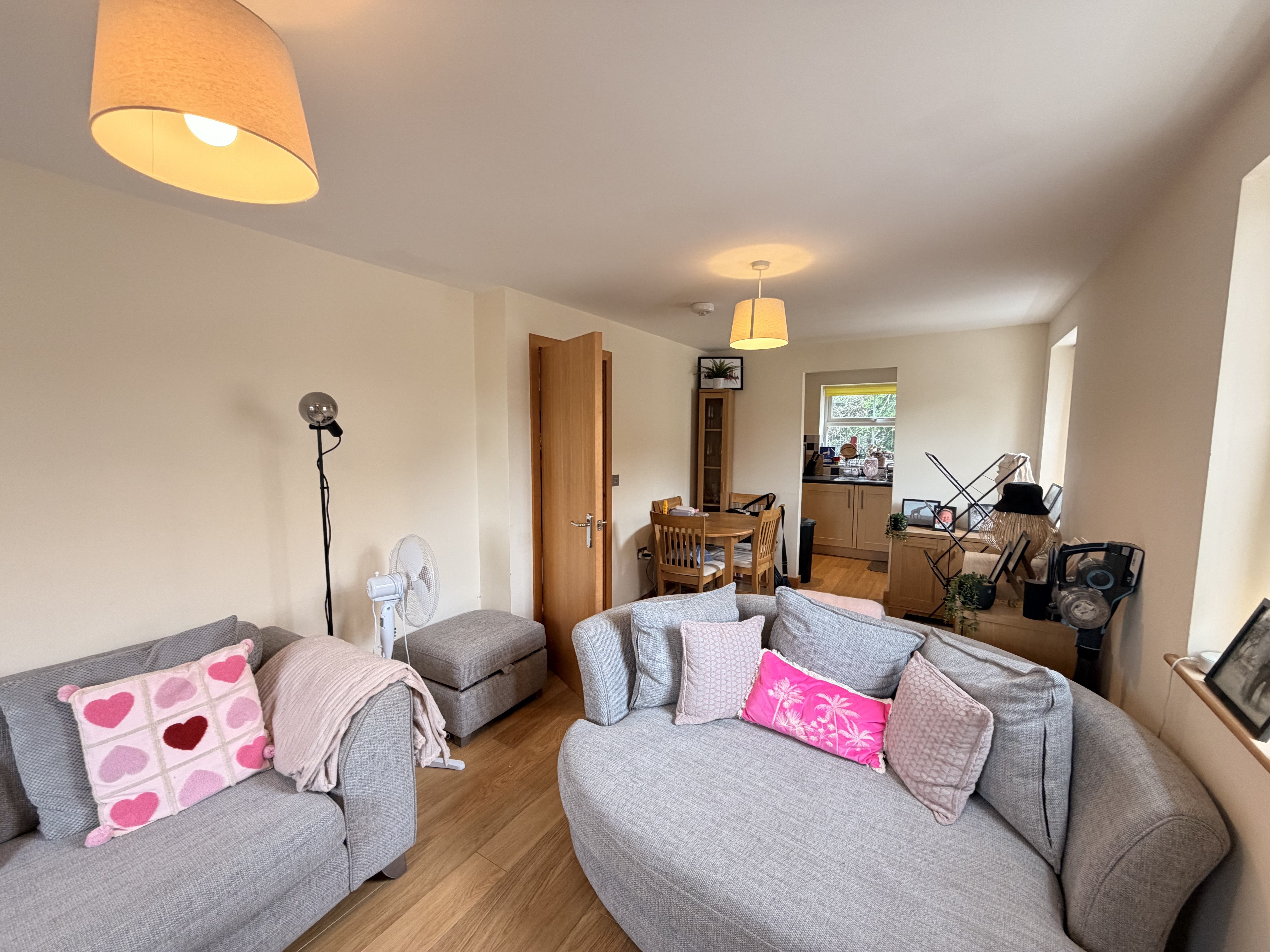 Flat The Lawns in Yate
