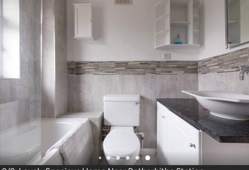 Room Kinburn Street in Greater London