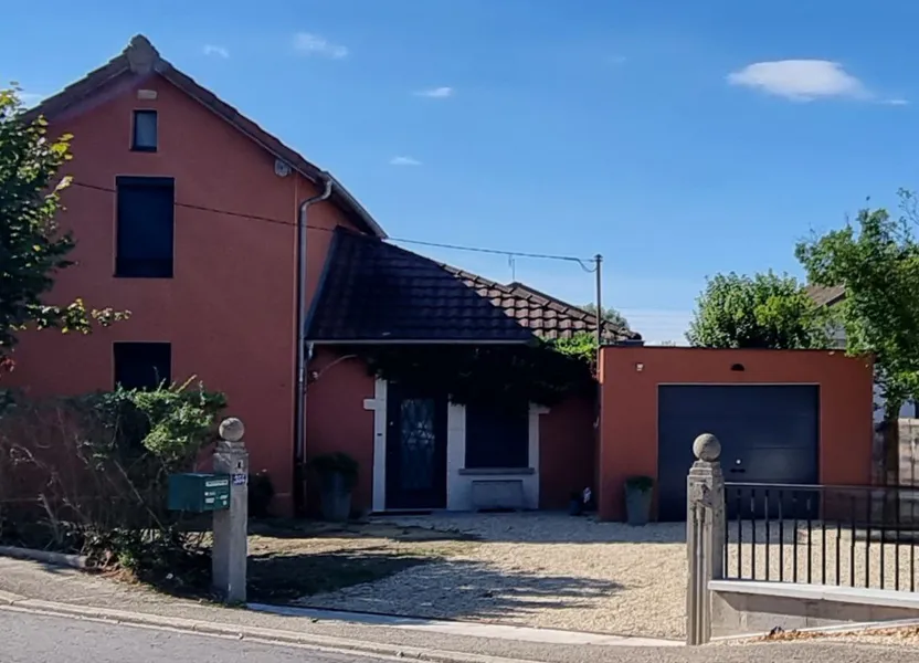 Maison Avenue de Mâcon à Montrevel-en-Bresse