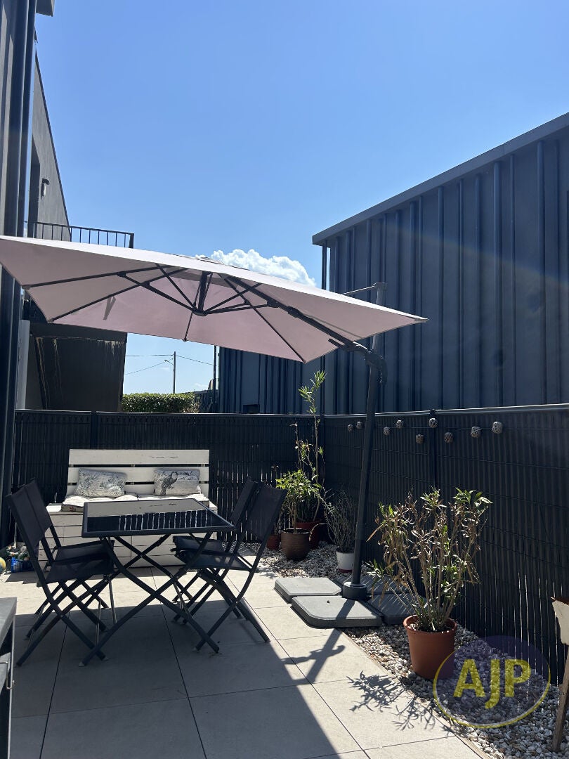 Flat Route de Sirguet in Monsac