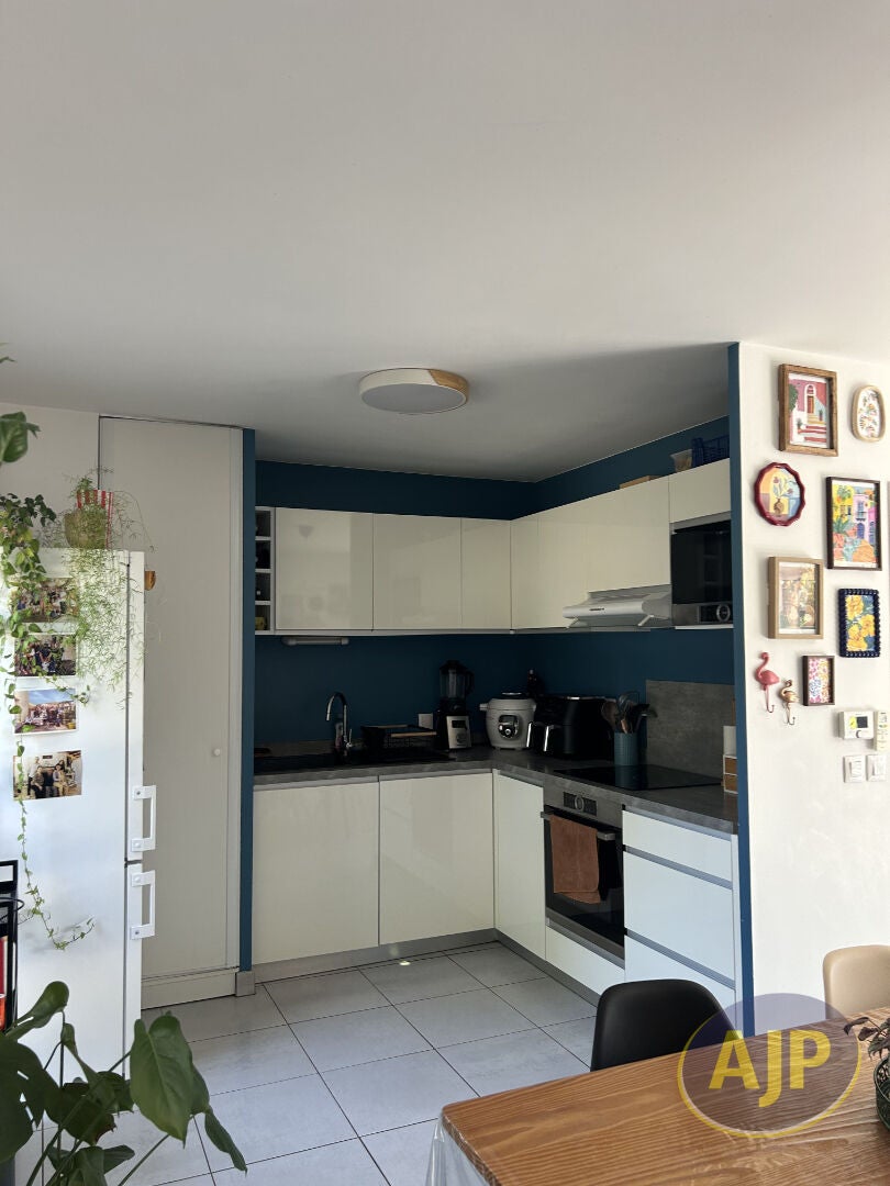 Flat Route de Sirguet in Monsac