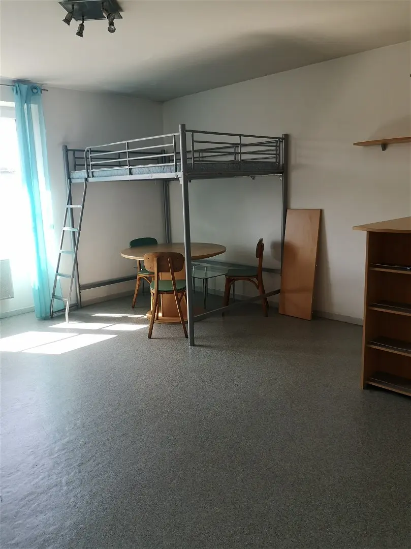 Room Rue du 29 Juillet in Calais