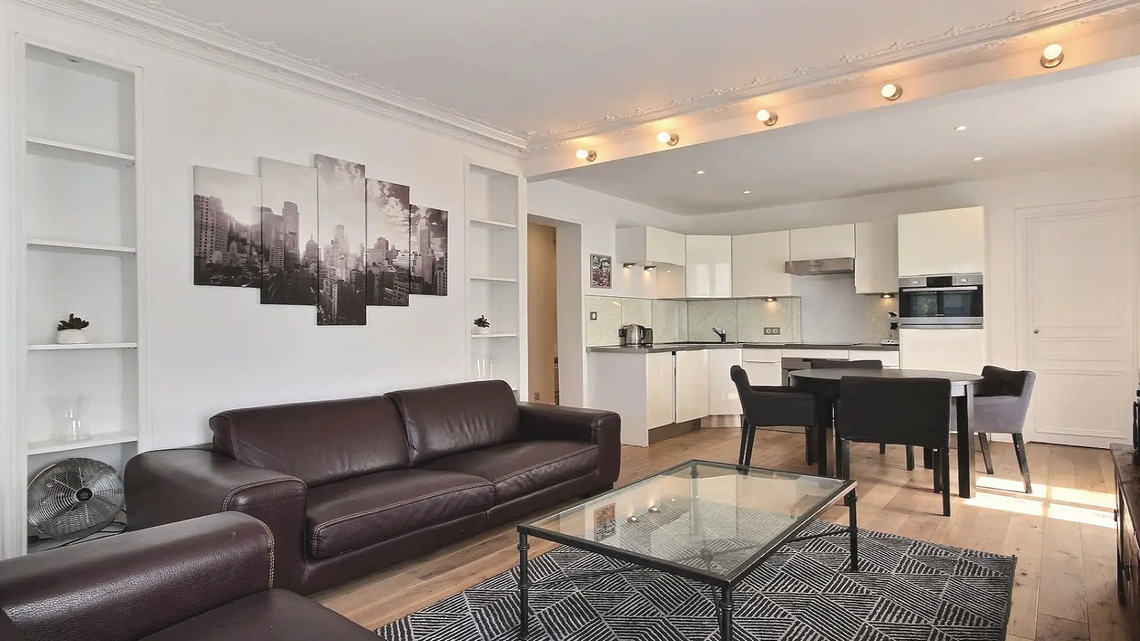 Appartement Rue Washington à Paris