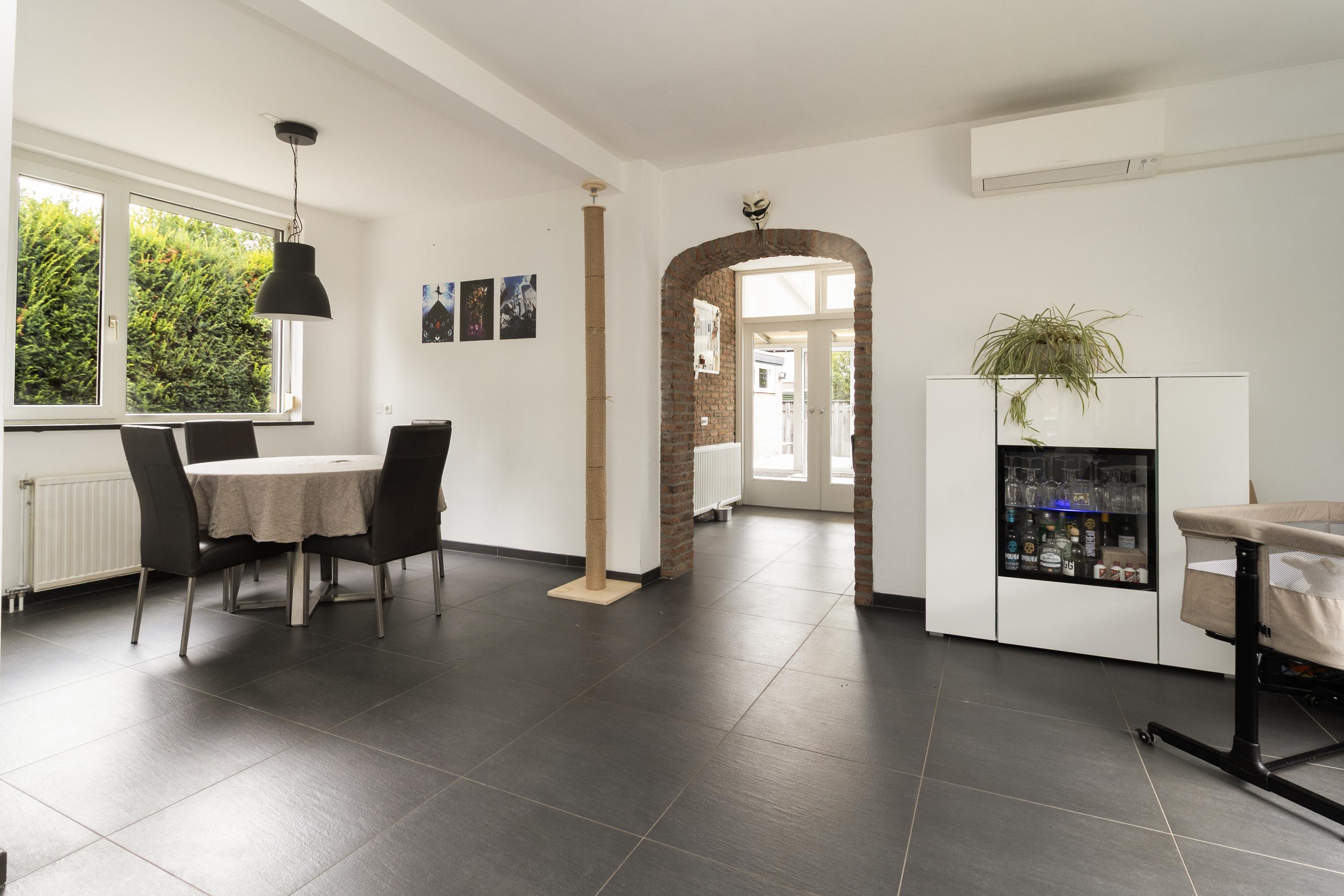 Vrijstaande woning te koop: Jasparstraat 13, Geleen