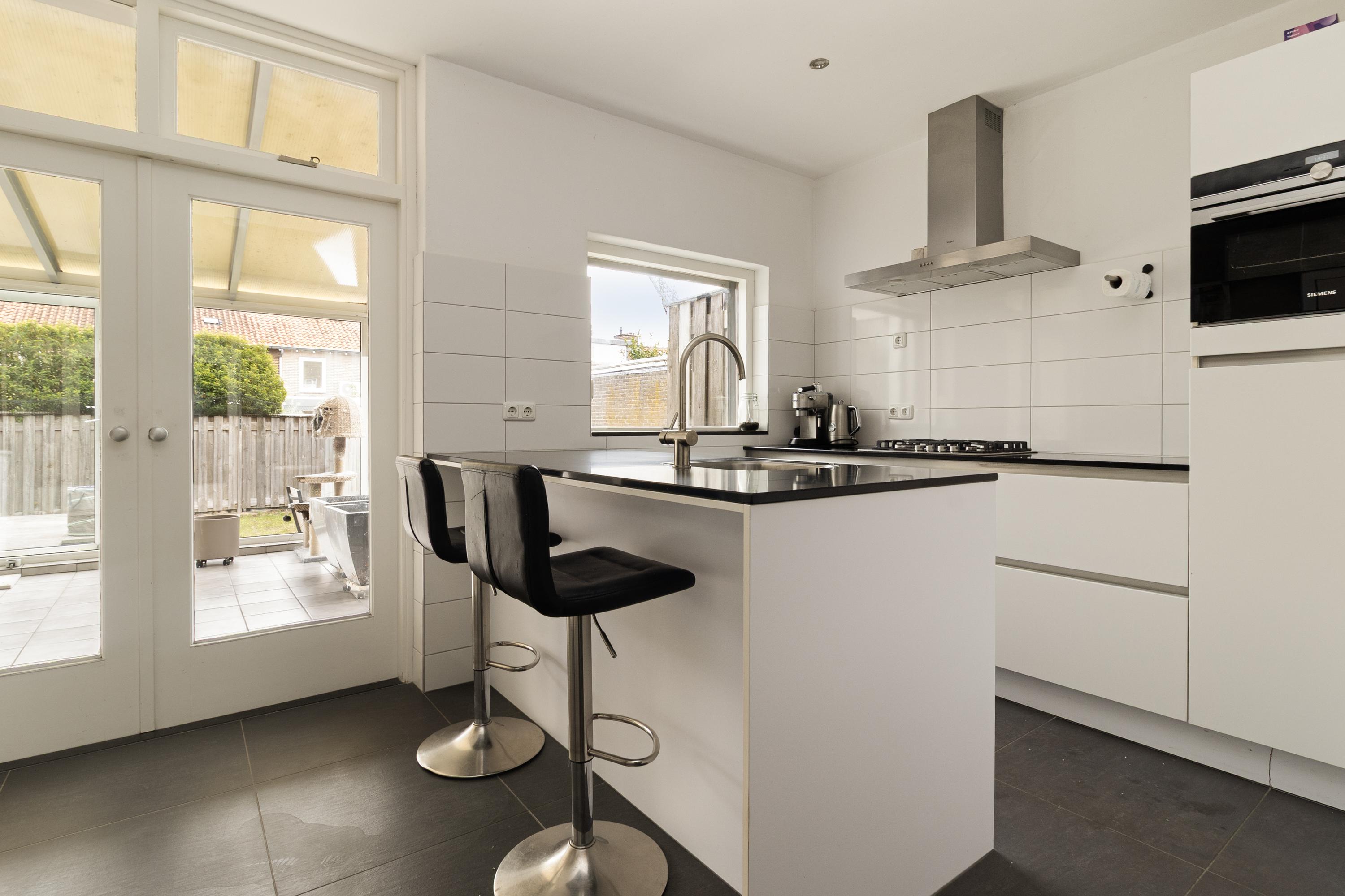 Vrijstaande woning te koop: Jasparstraat 13, Geleen