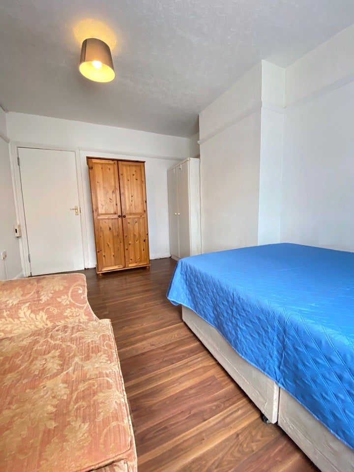 Flat Charles Street in Greater London