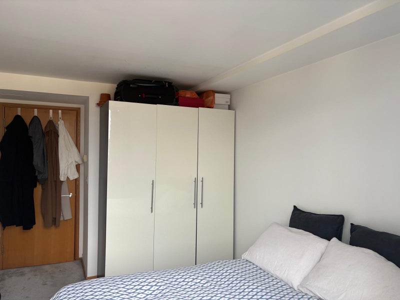 Room Barlby Road in Greater London
