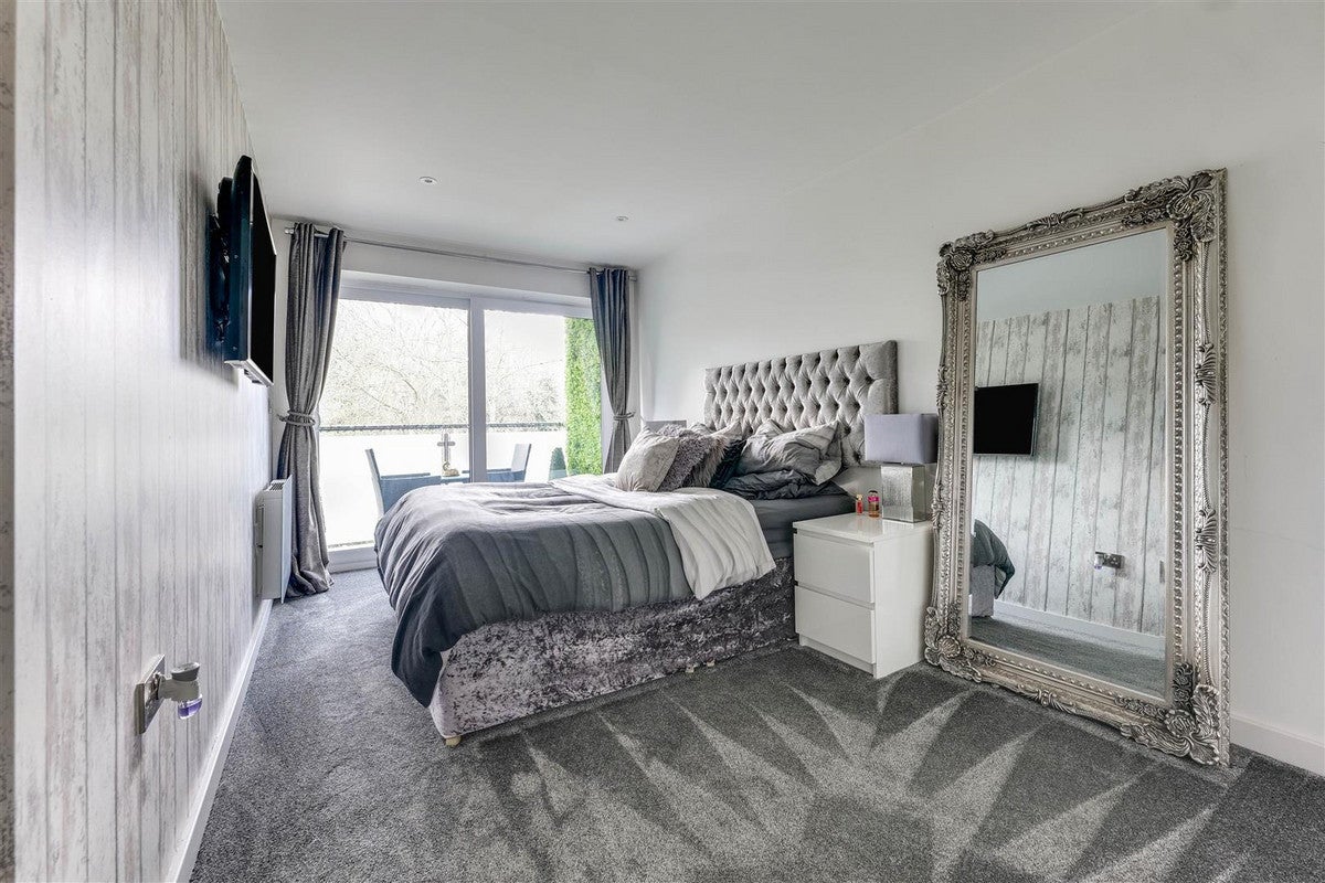 Flat Galleydene in Castle Point