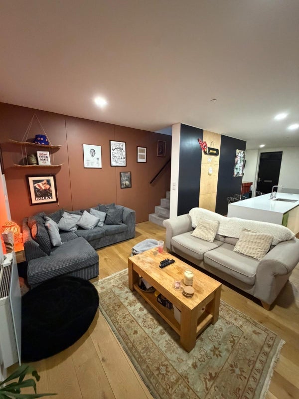 Room Senior Lane in Salford