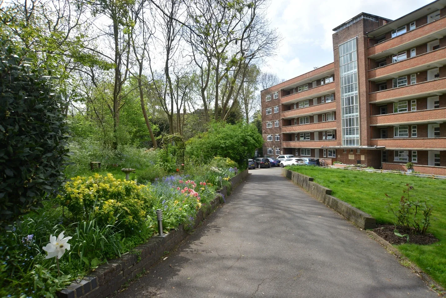 Flat Carlisle Close in Greater London