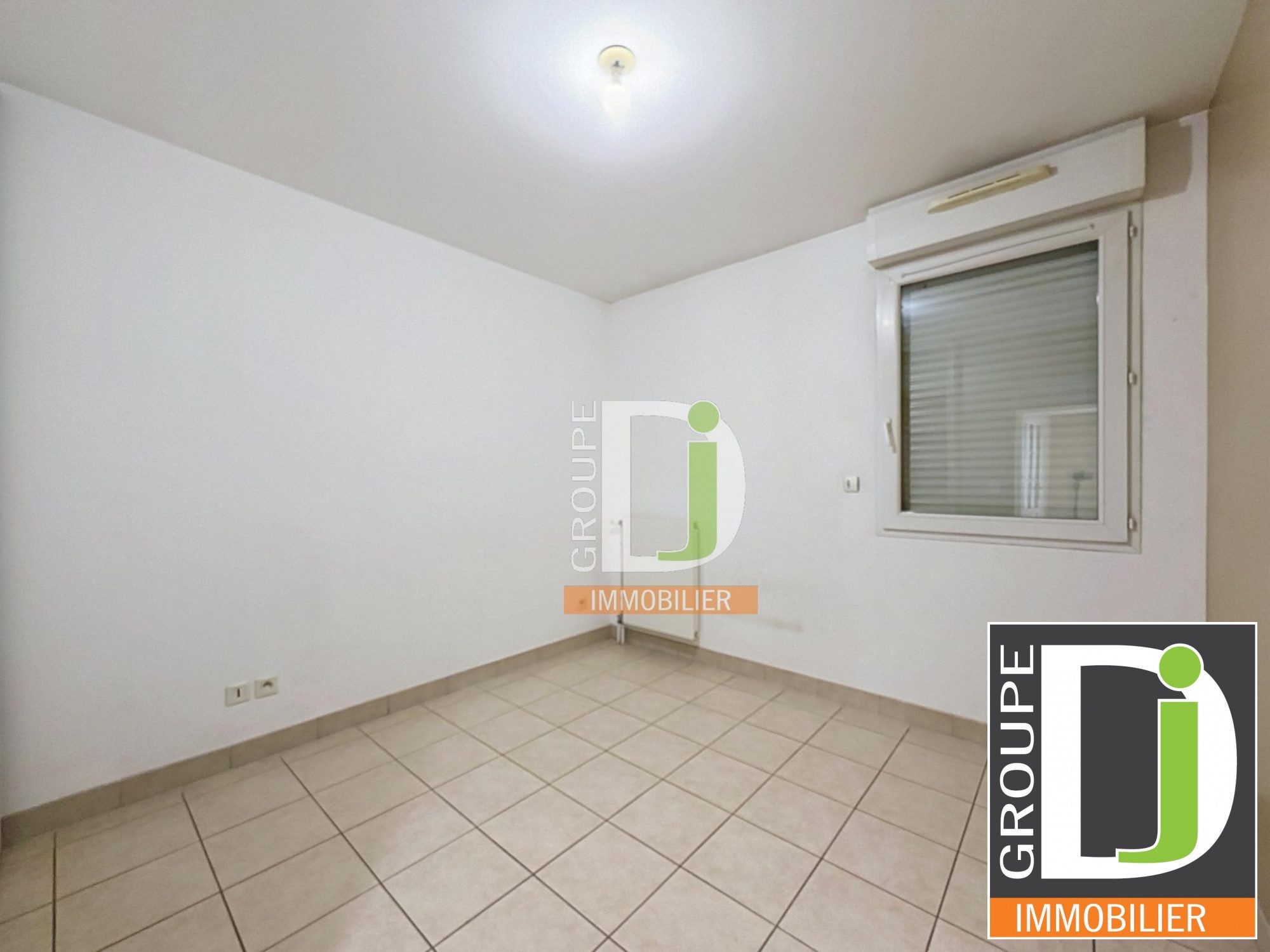 Flat Rue Albert Varnet in Valence
