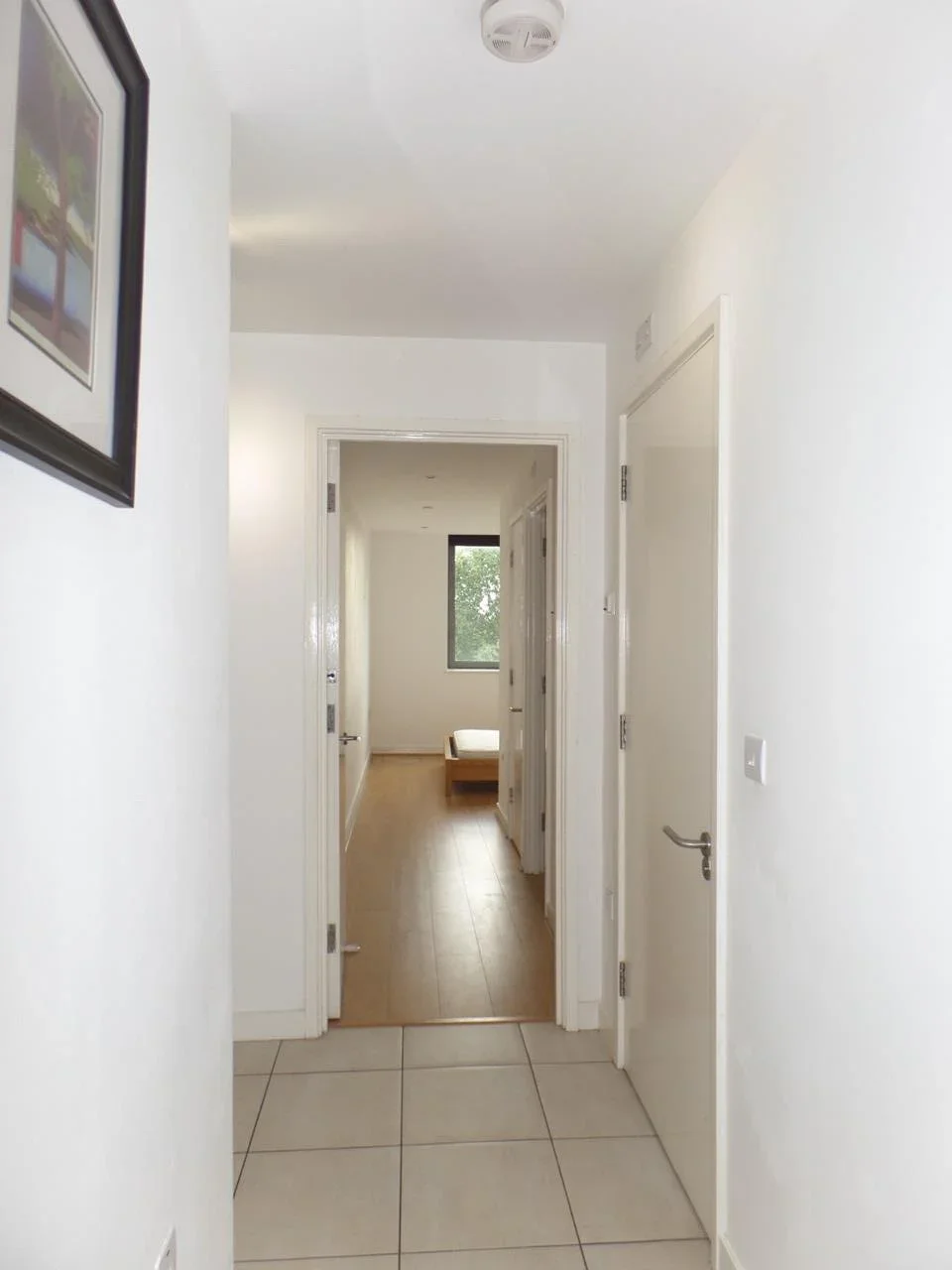 Room East Ferry Road in Greater London