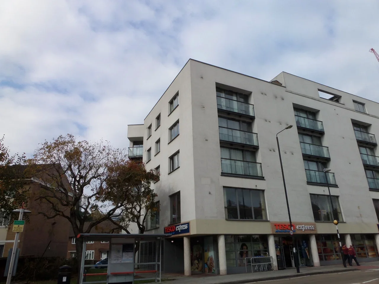 Room East Ferry Road in Greater London