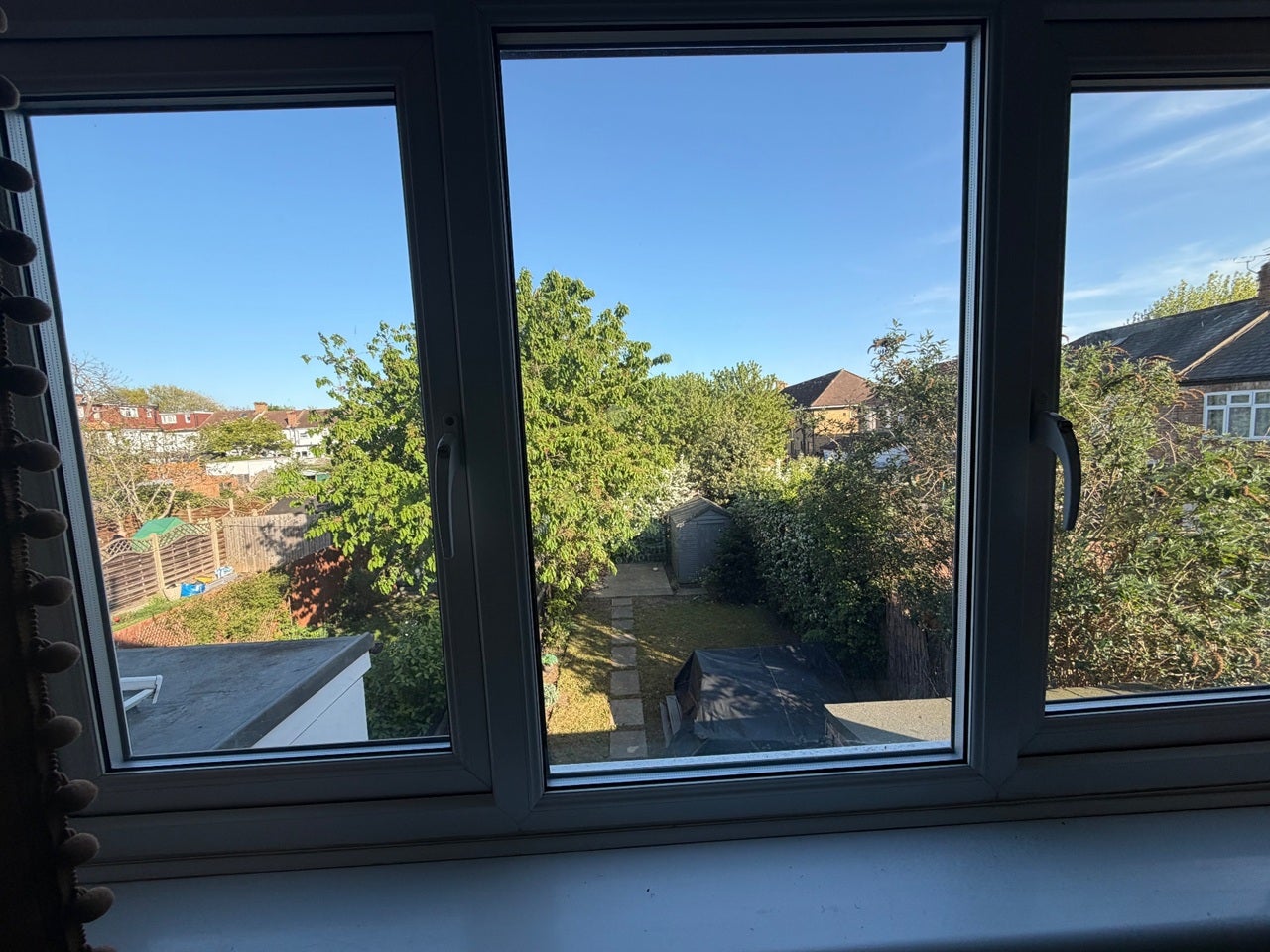 Room Stanley Road in Greater London