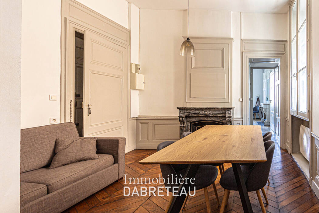 Appartement Quai de Bondy à Lyon