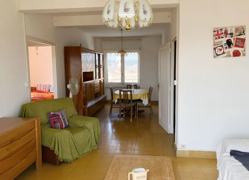 Appartement Rue Notre-Dame à Nîmes