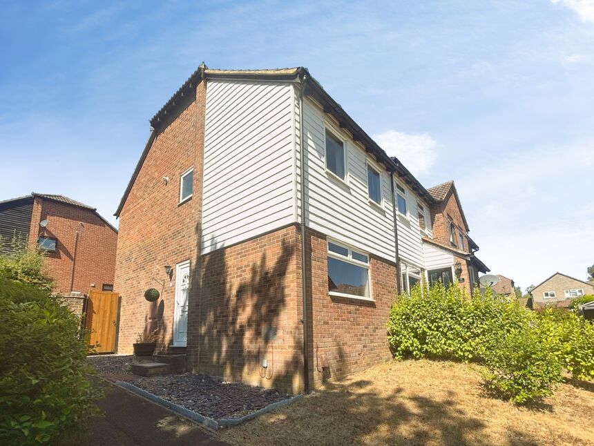 House Sheraton Court in Tonbridge and Malling