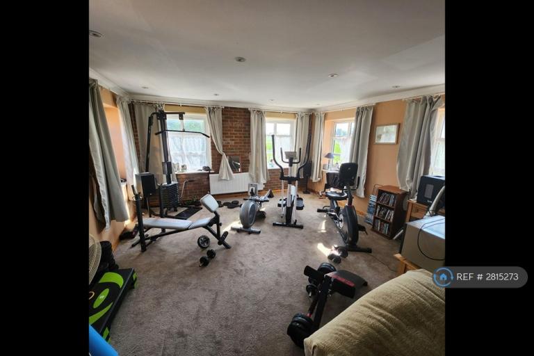 Room Upwell Road in Fenland District