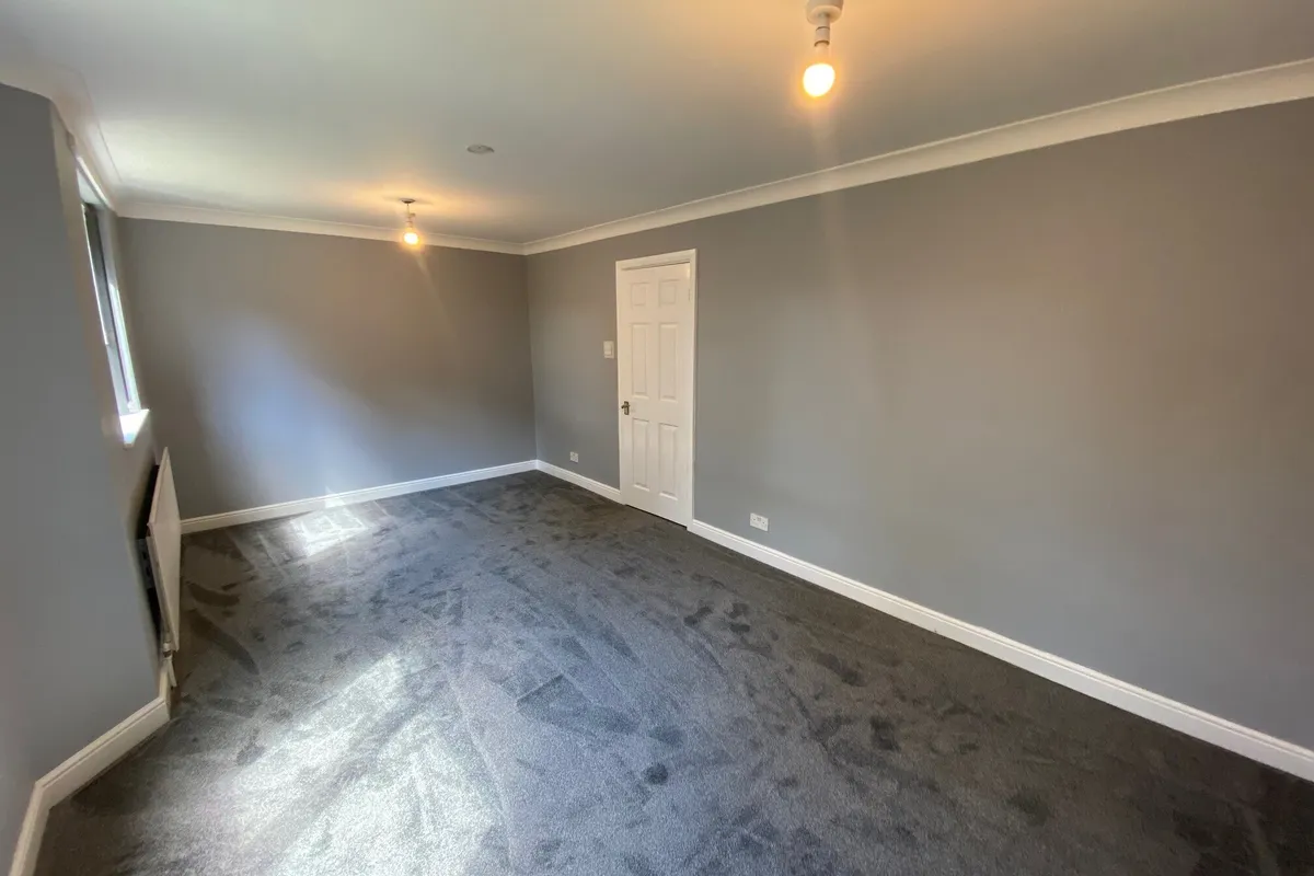 Flat Shadwell Lane in Leeds