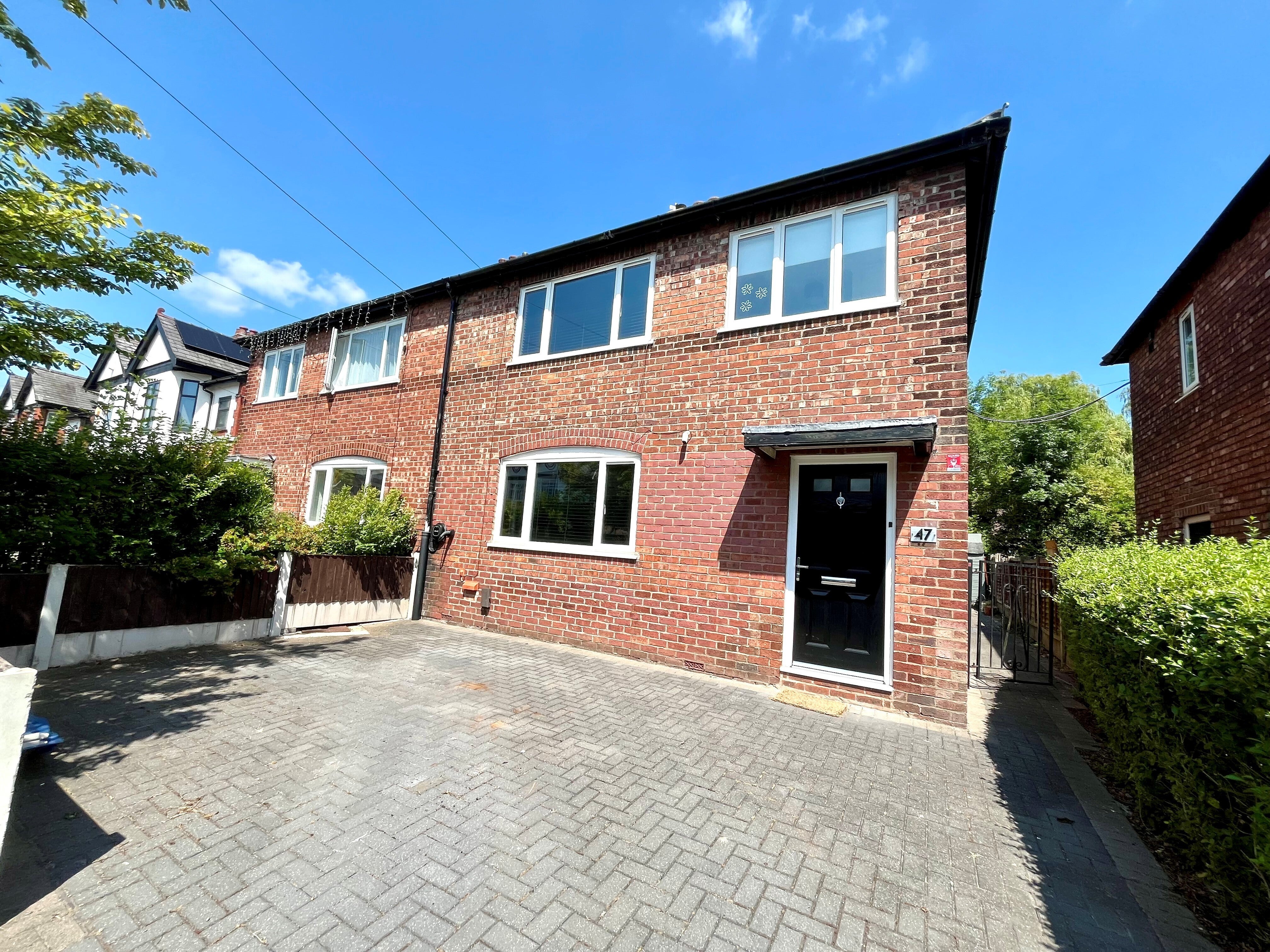 House Willow Way in Manchester
