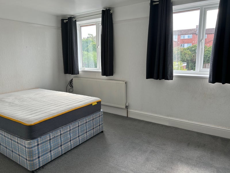 Room Duke Street in Coventry