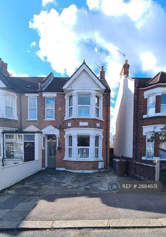 House Salisbury Road in Greater London
