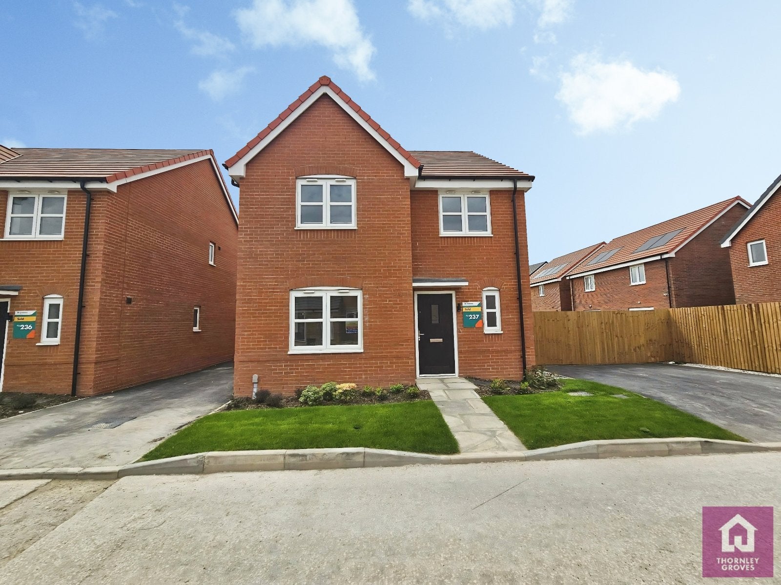 House Ash Grove in Shotton