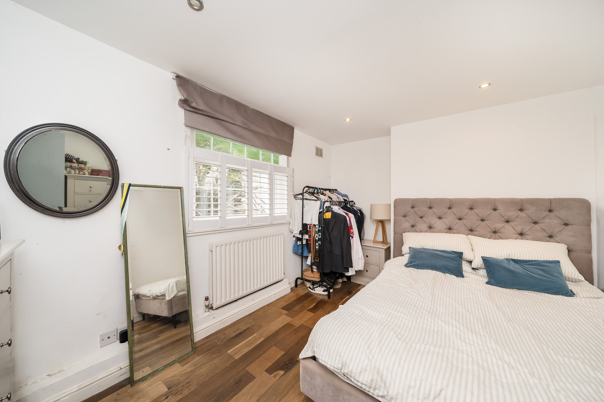 Flat Clapham Park Road in Greater London