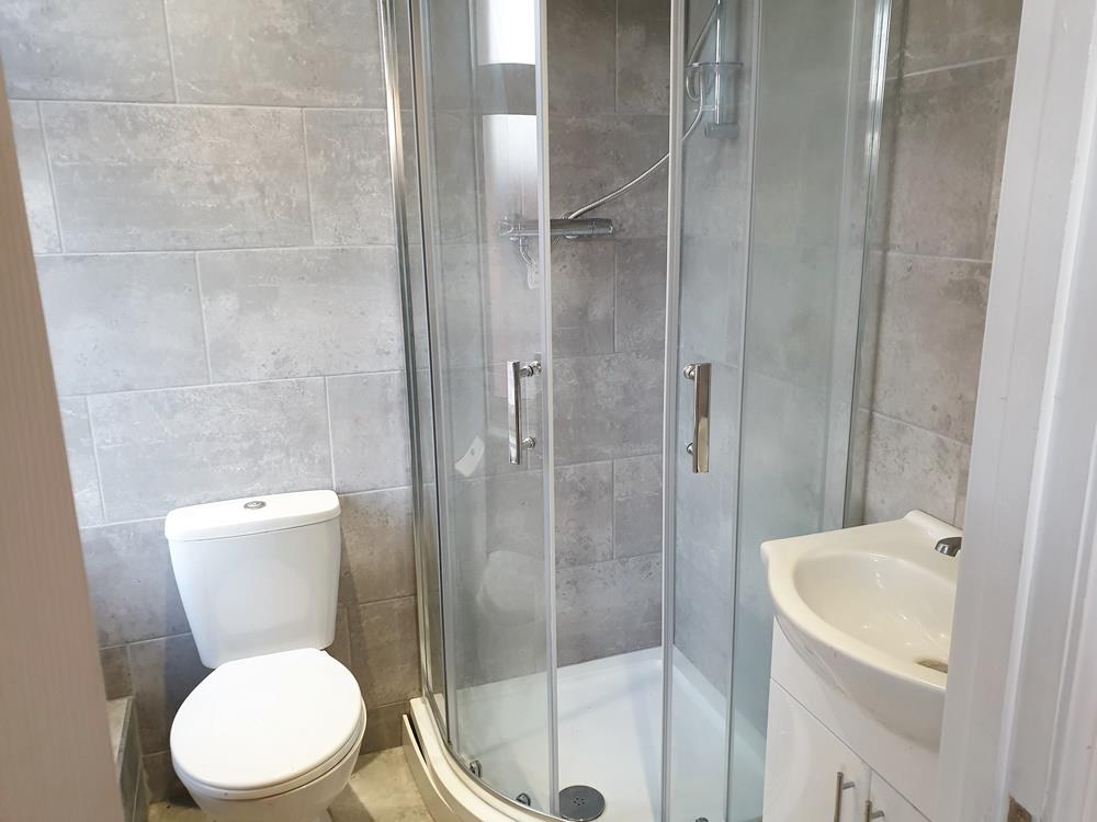 Room Wentworth Street in Erewash
