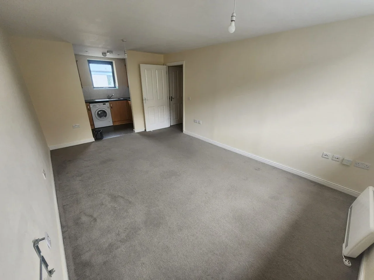 Flat Loates Lane in Watford