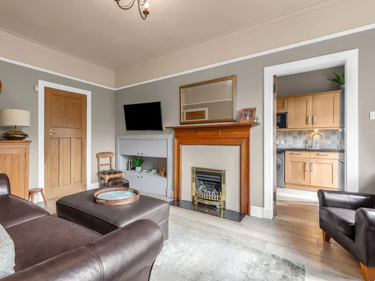 Flat Learmonth Park in City of Edinburgh