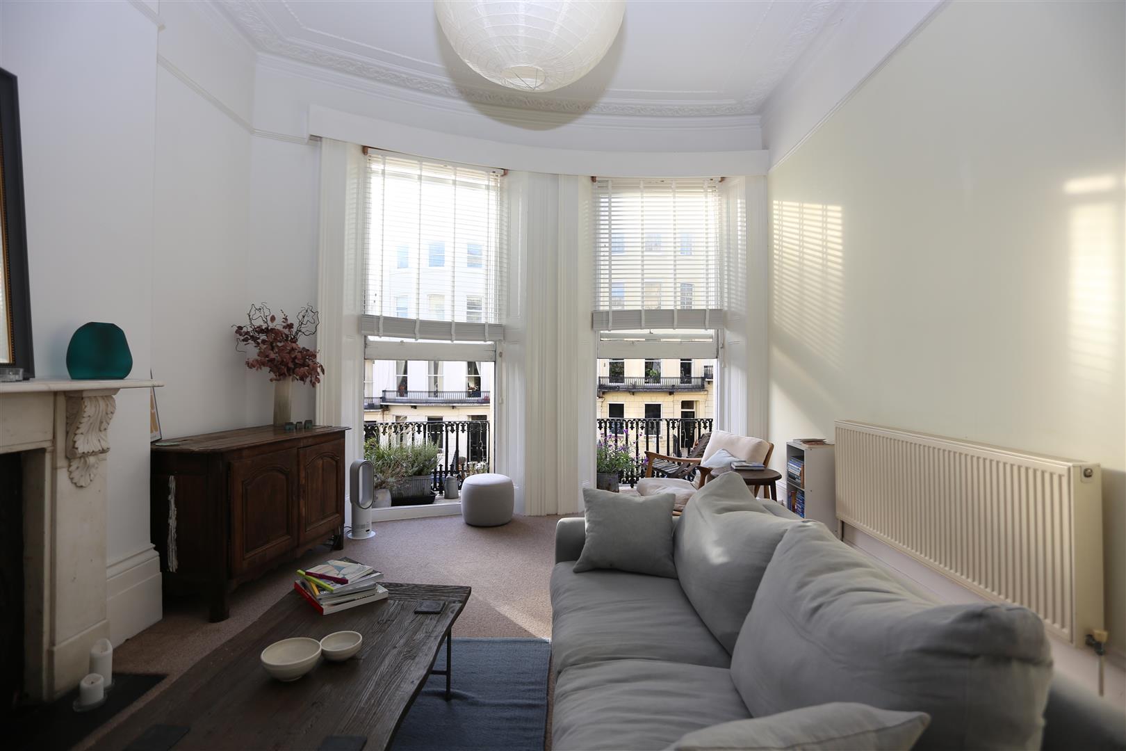 Flat Brunswick Place in Hove
