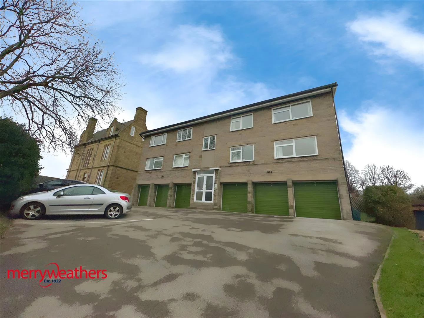 Flat Reneville Road in Rotherham
