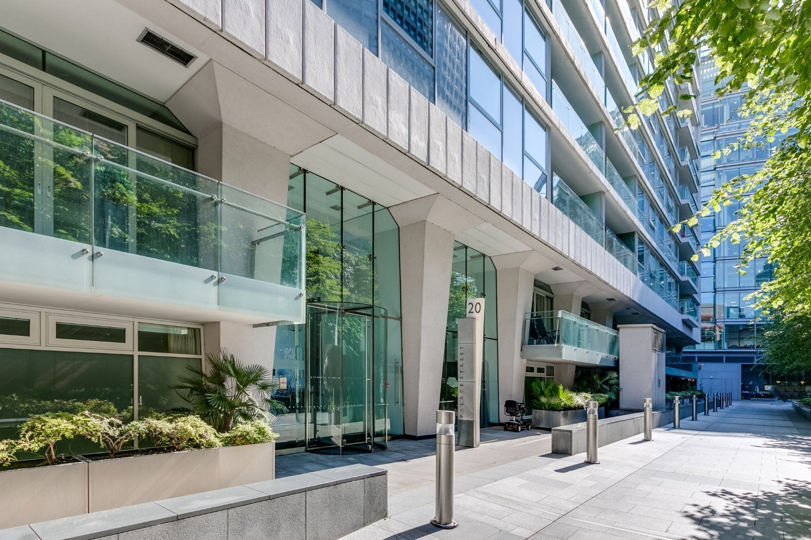 Flat Palace Street in City of Westminster