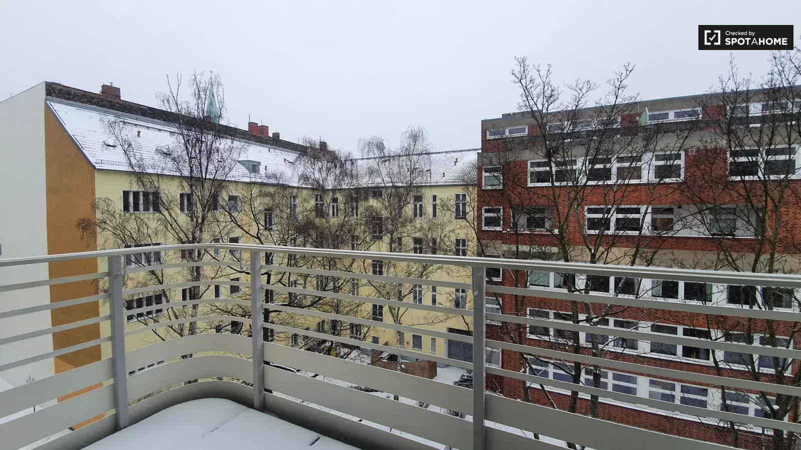 Wohnung Nazarethkirchstraße in Berlin