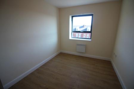 Flat Cateaton Street in Bury