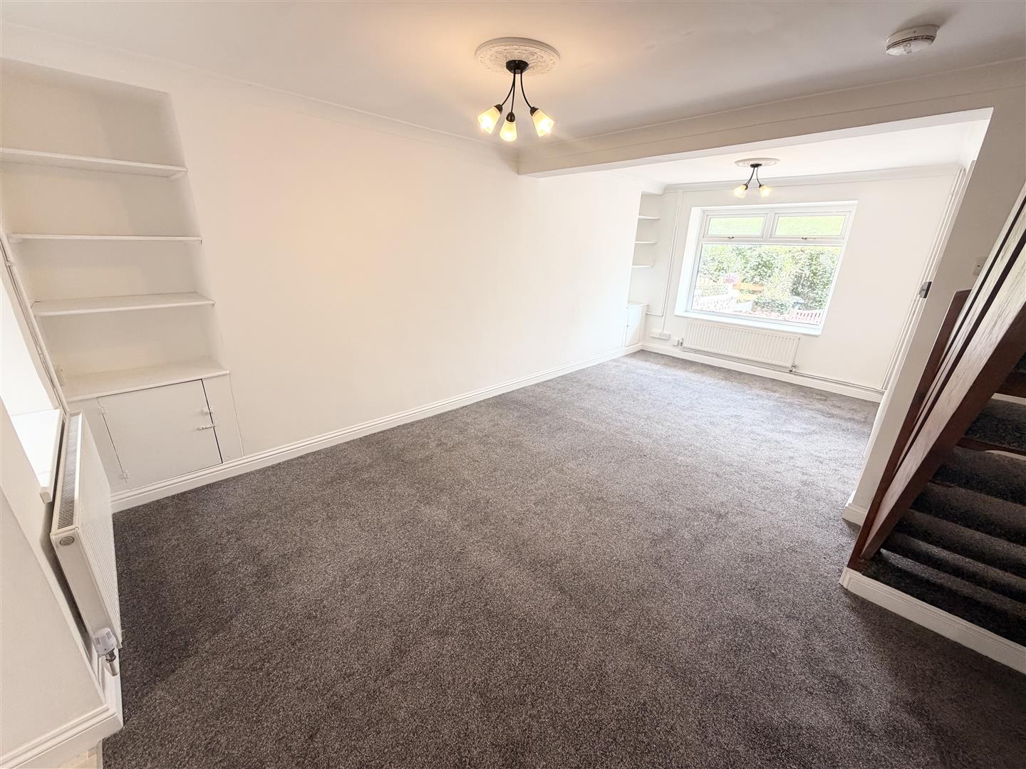 Flat Cadoxton Terrace in Blaenhonddan