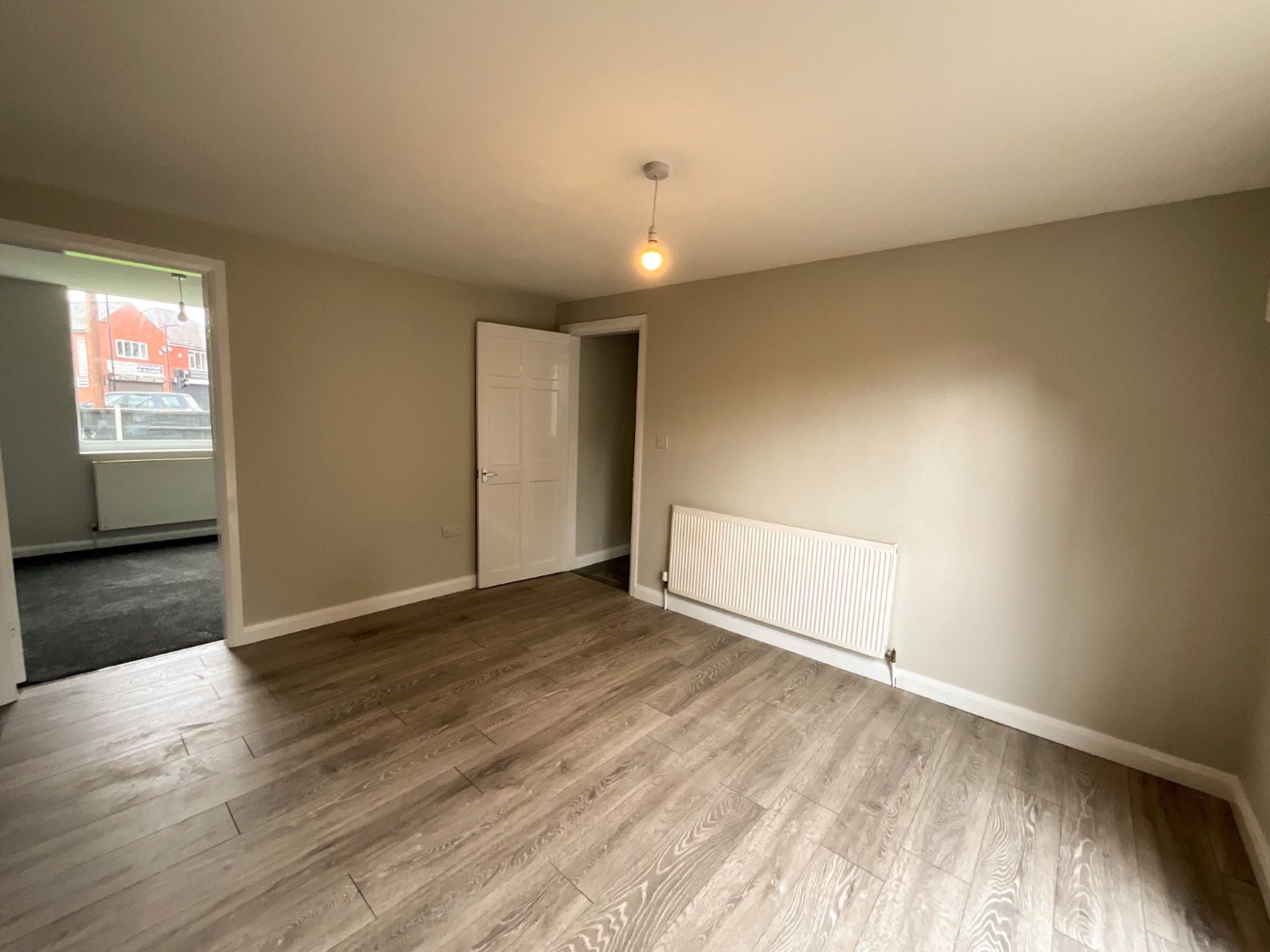 Flat Tudor Road in Doncaster