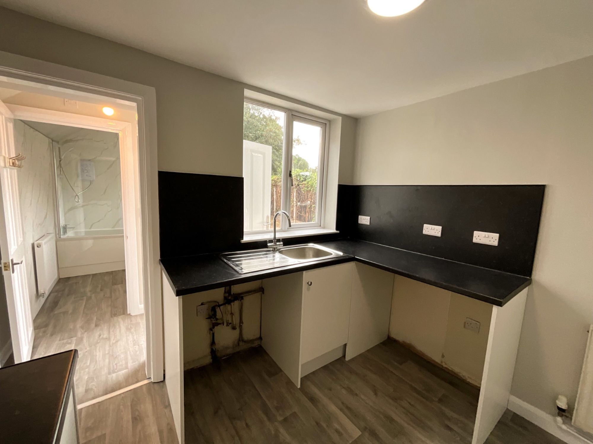 Flat Tudor Road in Doncaster
