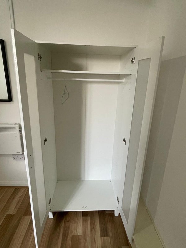 Room Whitechapel Road in Greater London