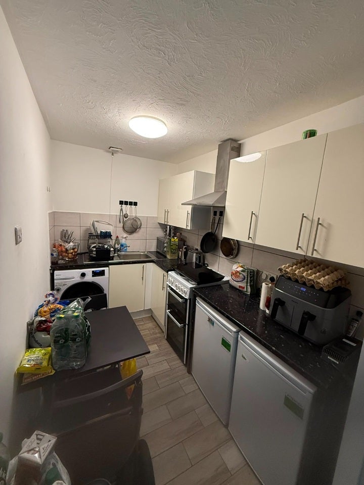Flat Broomgrove Gardens in Greater London