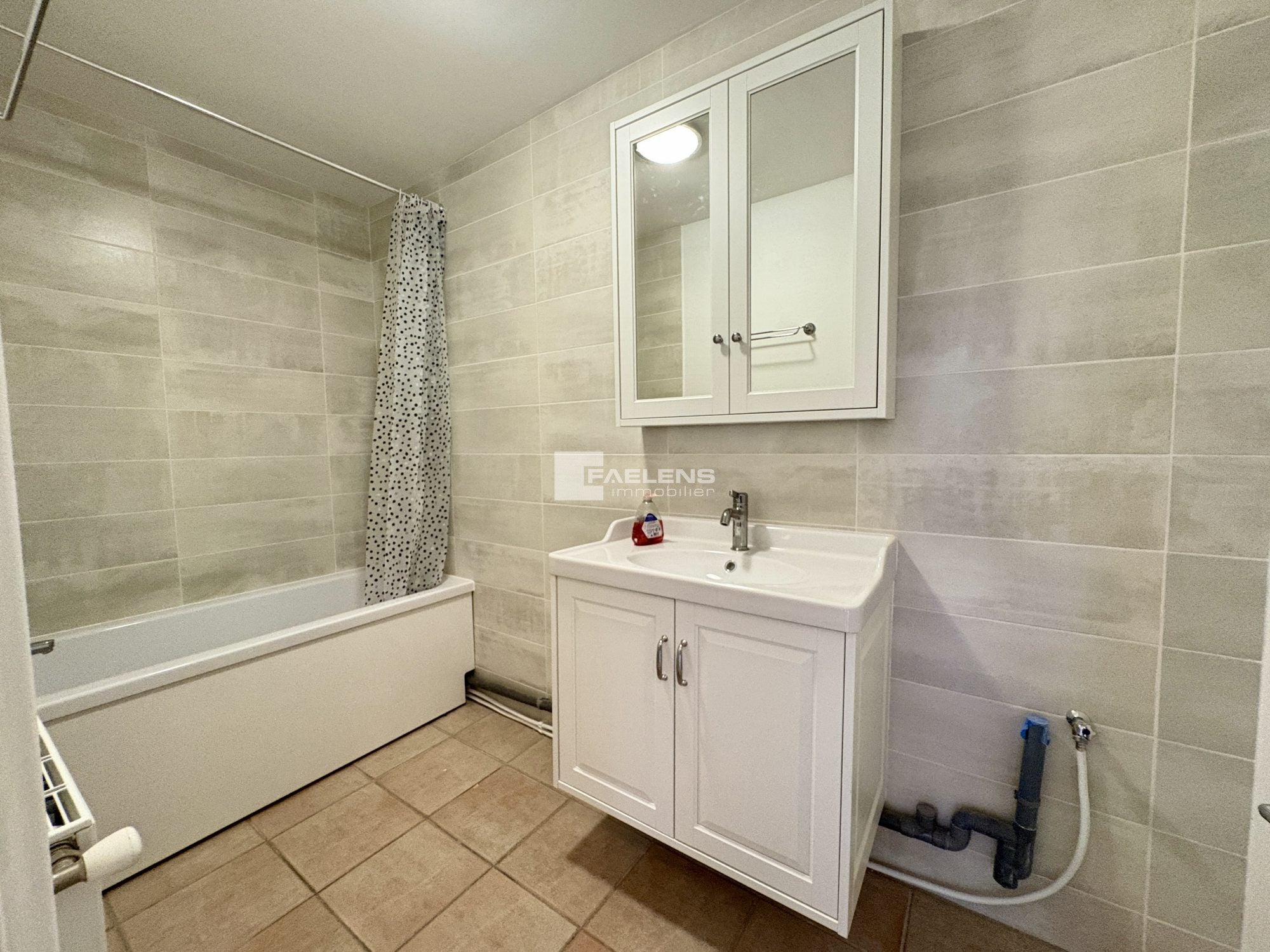 Flat Rue Bonte Pollet in Lille