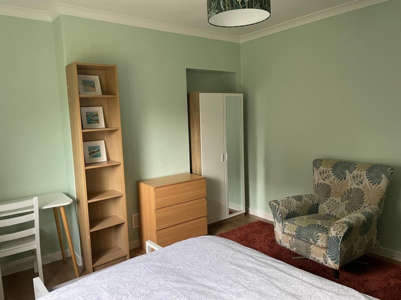 Room South Crescent in Prestonpans