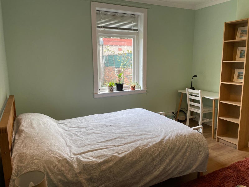 Room South Crescent in Prestonpans