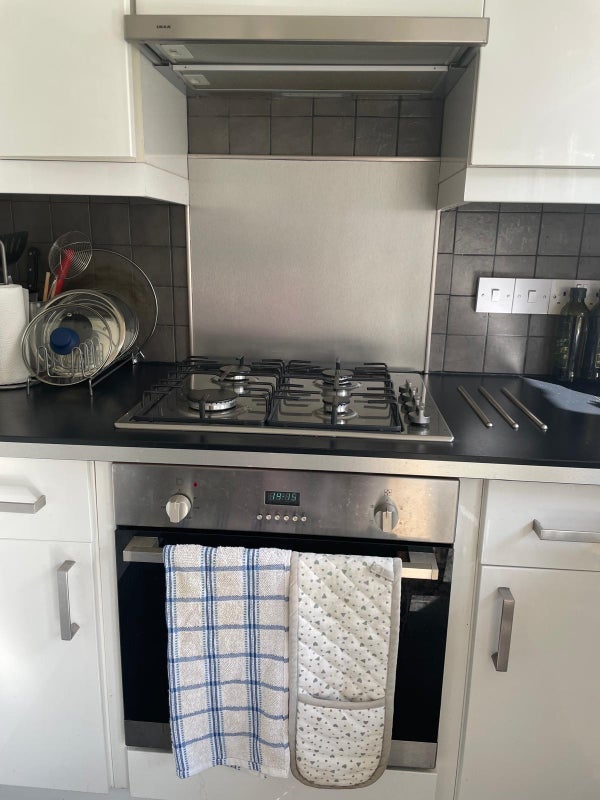 Room South Crescent in Prestonpans
