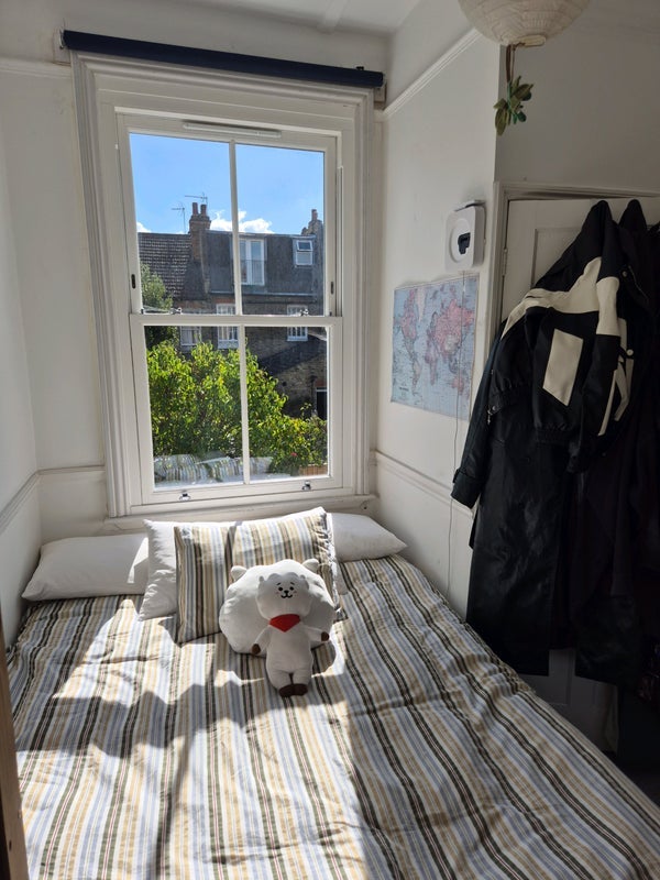 Room Pirbright Road in Greater London